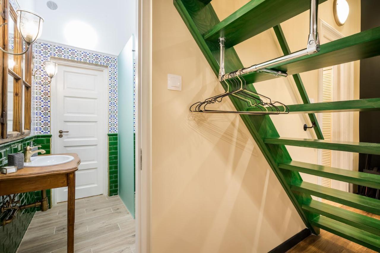 Unique & Stylish - Home Of Traveler In City Center Budapest Extérieur photo